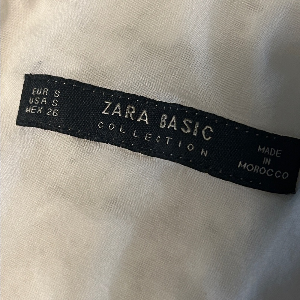 Zara Basic Collection White Fabric - image 4
